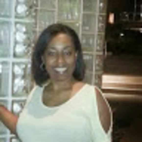 Meet your Posher, Tracina - Picture 1 of 1